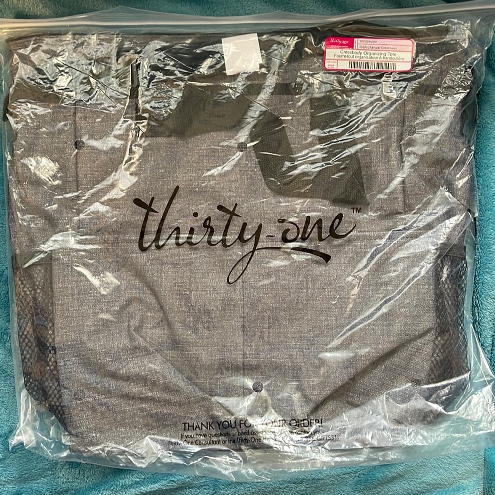 Thirty-One Crossbody Organizing Tote - Charcoal Crosshatch